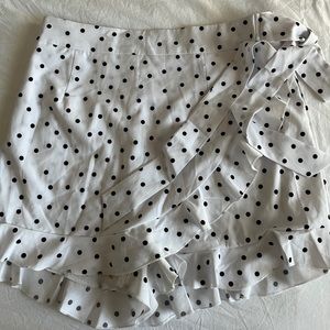 Shein black and white polka dot wrap skirt/skort